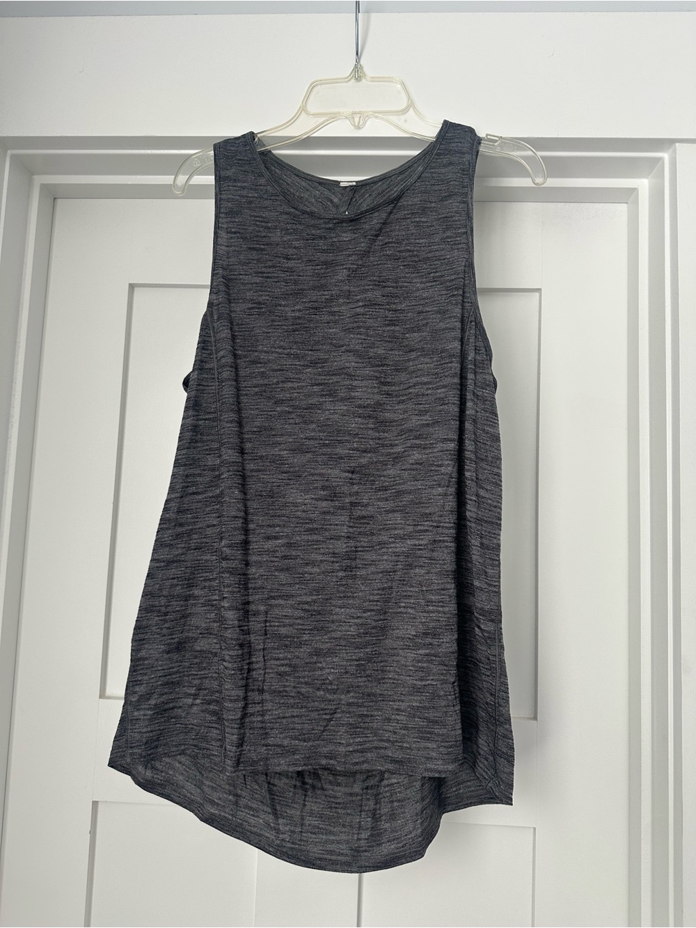Lululemon Women’s Sleeveless Heathered Tank Top - Dark Gray